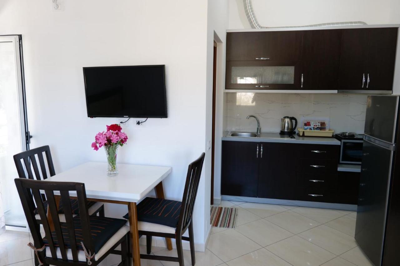 Vila Ervin Second Floor Ksamil Dış mekan fotoğraf